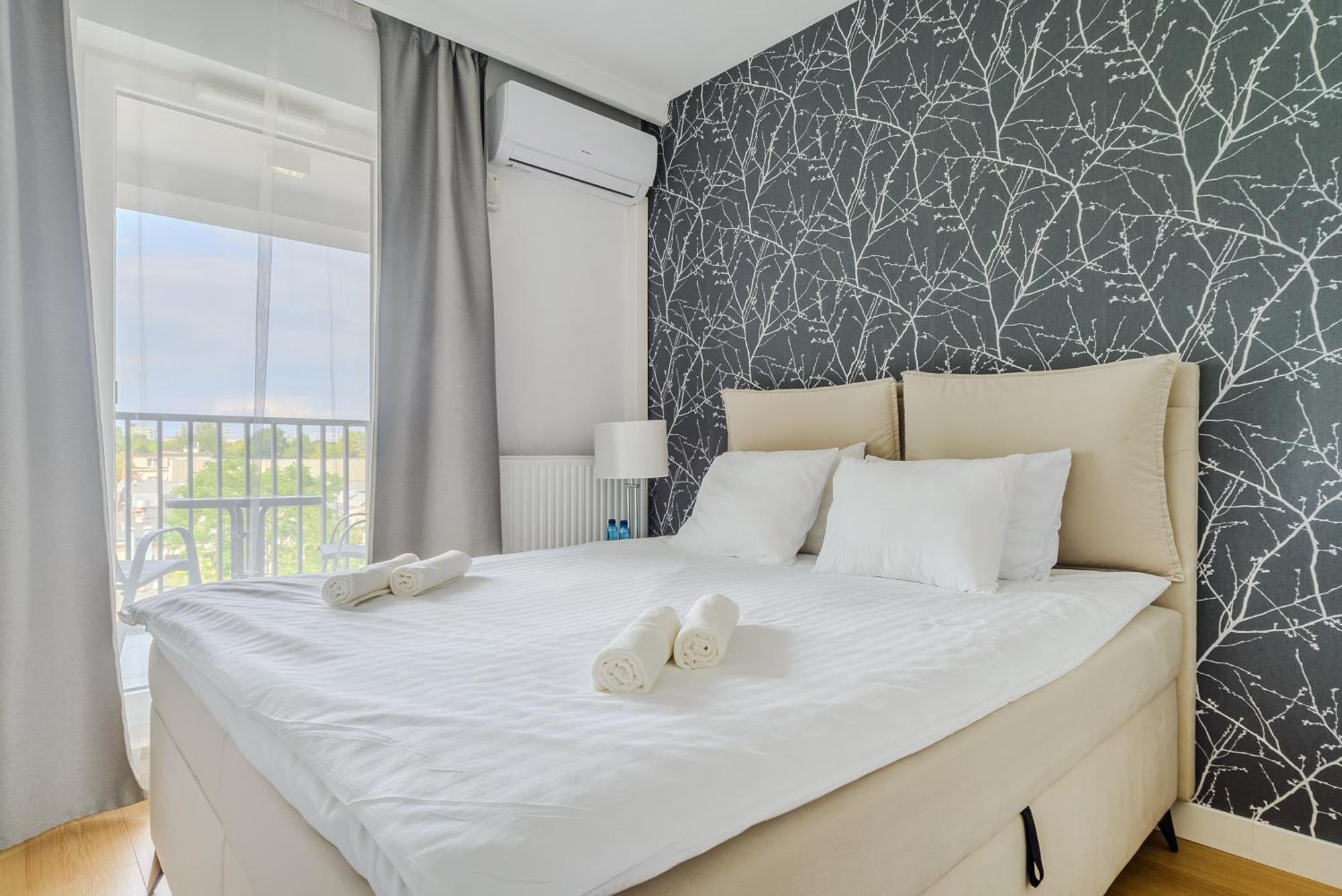 Apartament Cozy Family With Balcony Near Zlote Tarasy Warszawa