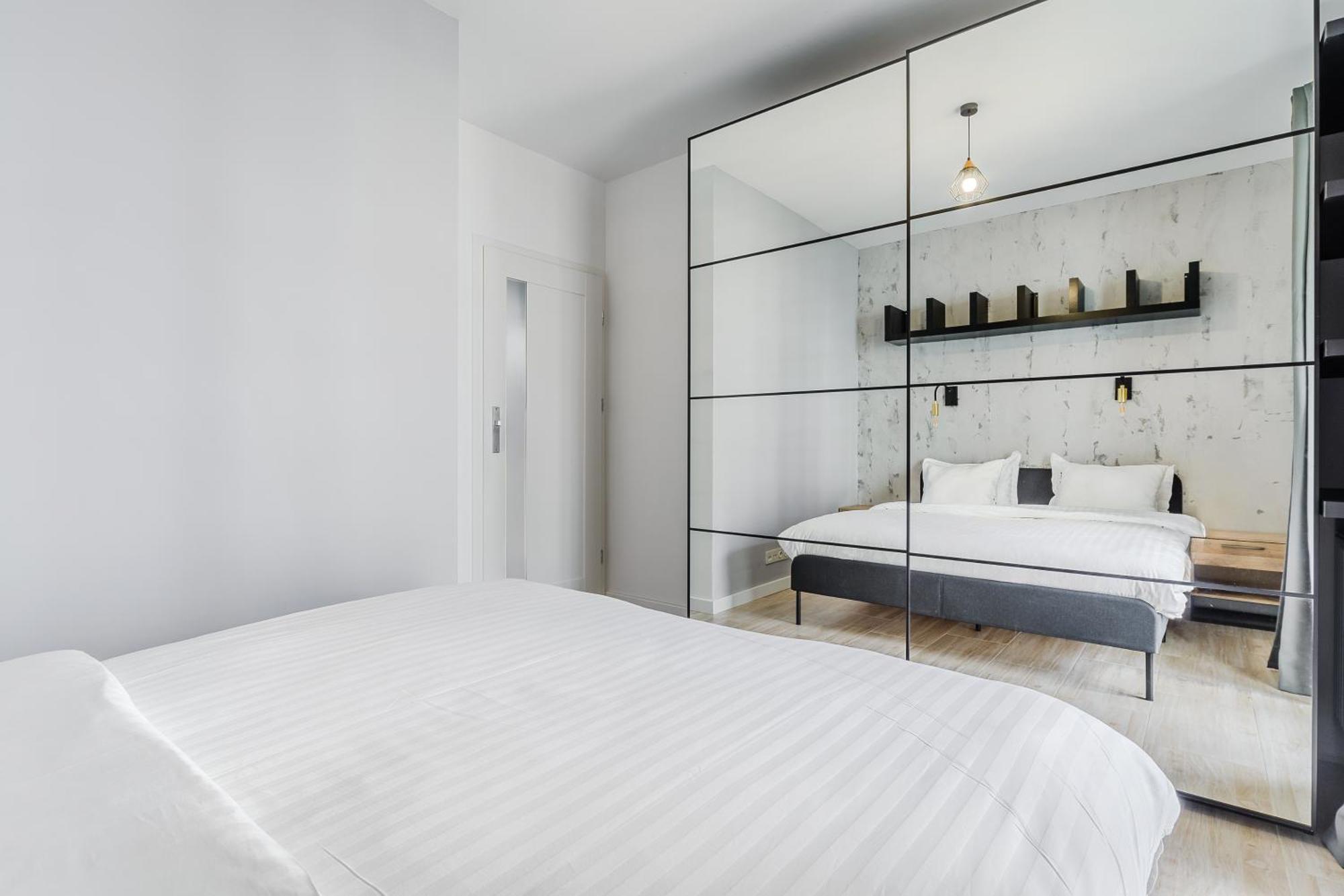 Cozy Family With Balcony Near Zlote Tarasy Warszawa