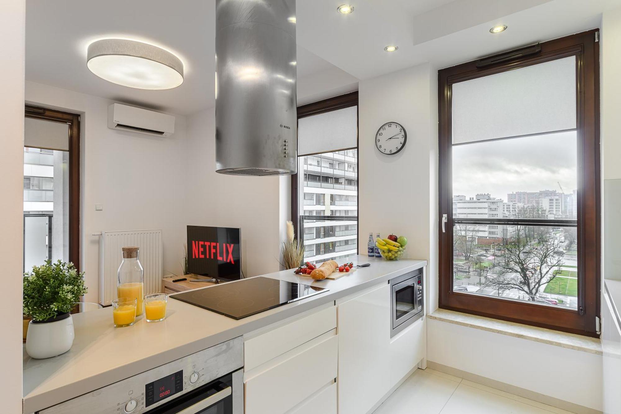 Apartament Cozy Family With Balcony Near Zlote Tarasy Warszawa
