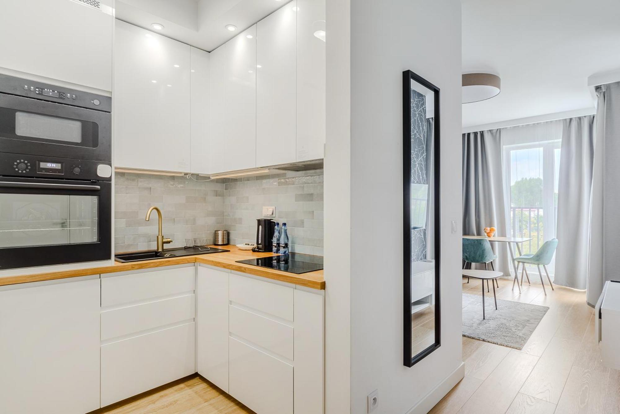 Cozy Family With Balcony Near Zlote Tarasy Apartament *